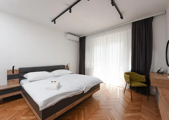 Monika Apartamento *